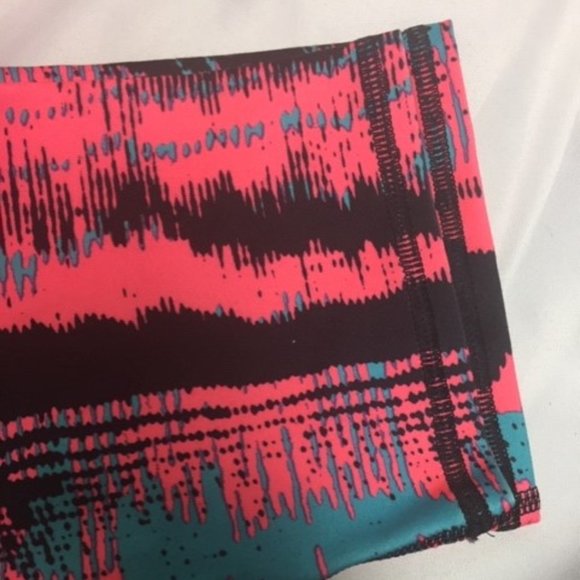 Fabletics Womens Powerhold Leggings Neon Pattern - Picture 4 of 6